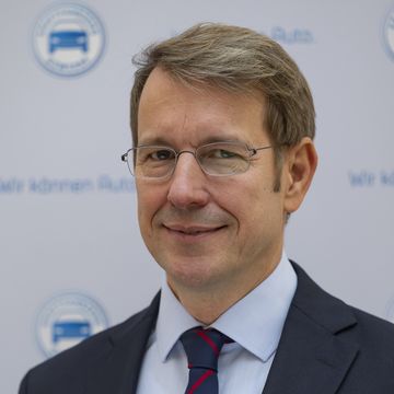 Geschäftsführung Deutsches Kraftfahrzeuggewerbe